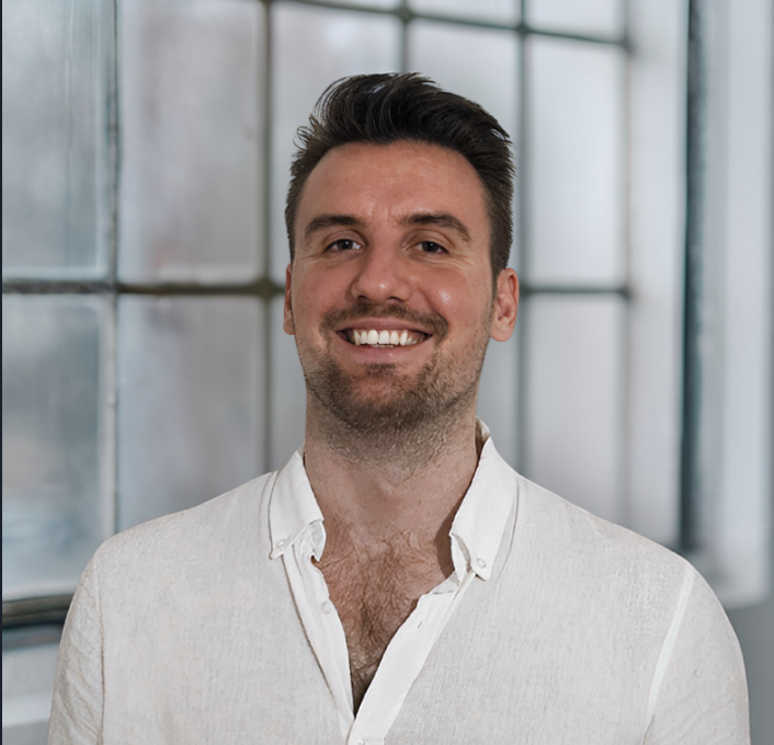 Milujeme tantru - masér